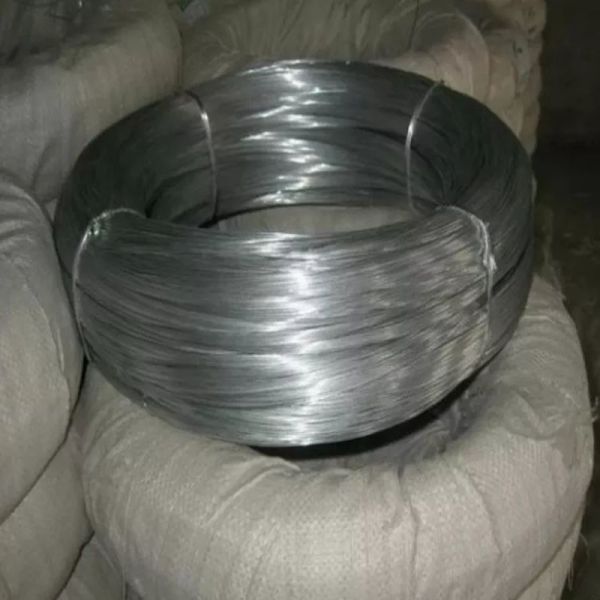 Smooth Surface DIN Standard Hot Dipped Galvanized Wire Gi Wire for Custom Specifications