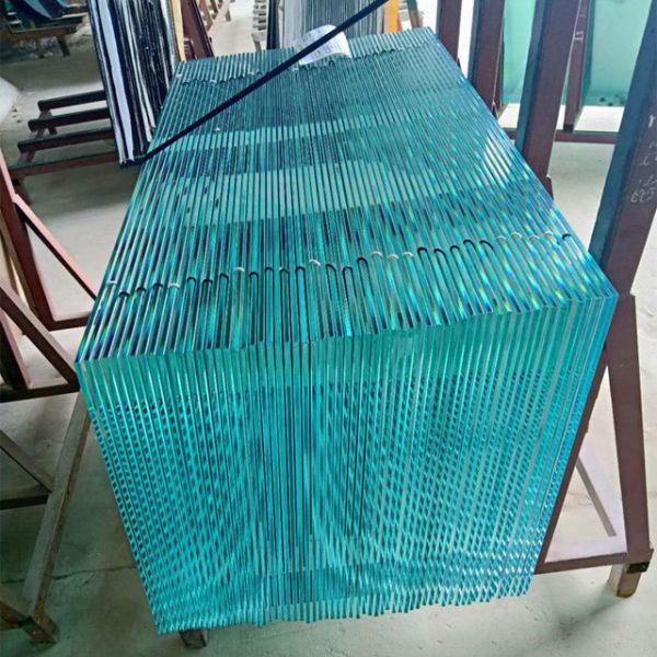 Custom Tempered Clear Float Glass Low Iron Ultra Clear Float Glass Aquarium Tank Ultra Clear Glass