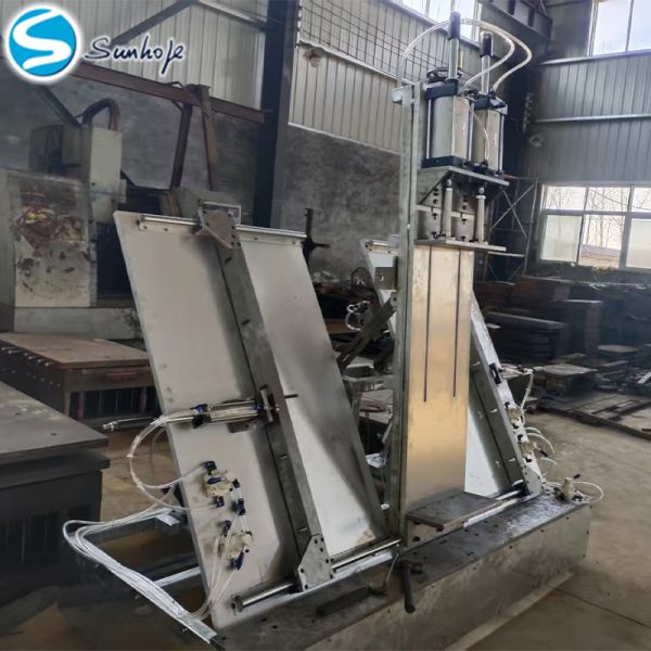 HeavyDuty Radiator Core Assembly Machine Customizable Large Core Pre Assembly