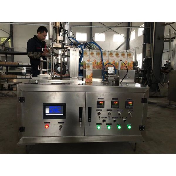 23 кВт Общая мощность Свежий сок напиток Асептическая галерея верхний картон заполняющая машина