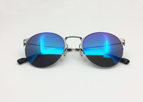 Unisex lightweight  polarized sunglasses round men women UV protection 100%