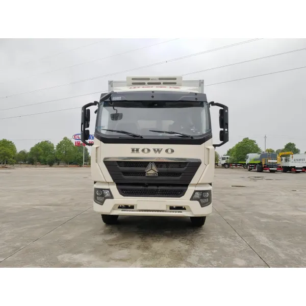 Sinotruk 20t Refrigerated Truck for Fresh Seafood Delivery
