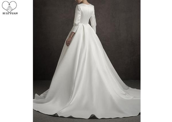 Deep V Neck Vintage Off White Wedding Dresses Long Lantern Sleeve Pleating Tail