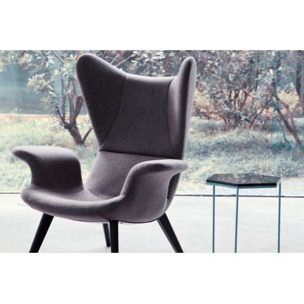Hotel Furniture Moroso Lounge Chair With Cushion Take A Line For A Walk Chair