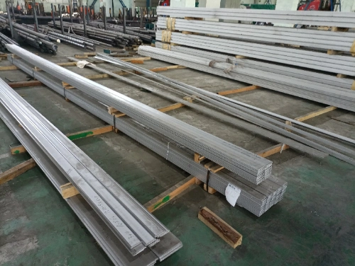 SS 304L Плоская штанга горячекатаная AISI 304L Плоская штанга из нержавеющей стали 80*8*6000мм