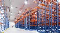 Sistema de rack de gravidade de trilhos de rolos de aço Armazém de armazenamento de carga pesada