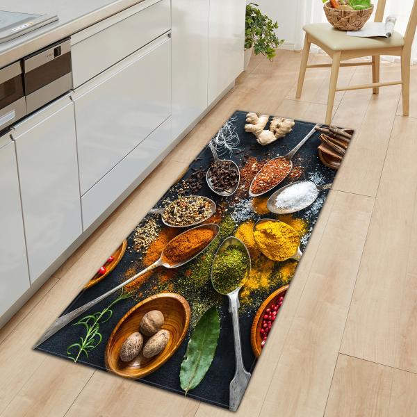 Os tapetes dos corredores da cozinha do agregado familiar fazem à máquina o anti tapete lavável da sala de visitas do patim