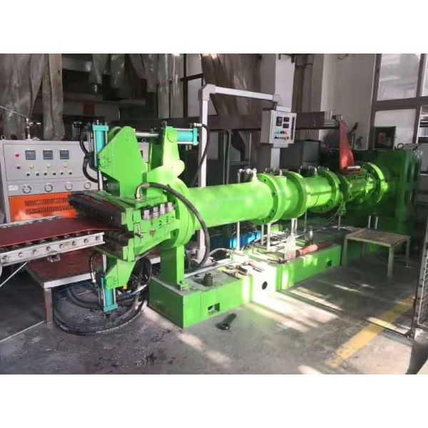 185 кВт вакуумный резиновый экструдер для оборудования для экструзирования резины