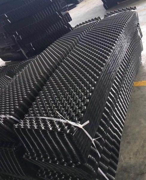 Tabela de drenagem de armazenamento de HDPE de 30 mm-60 mm para membrana de telhado verde em cores preta e verde
