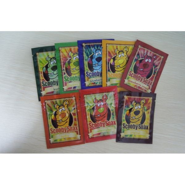 Лоснистый травяной Potpourri желтого цвета Hologram мешка 10g Scooby Snax ладана