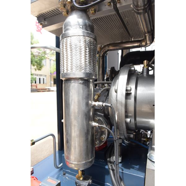 Durable Oil-Free Scroll Compressor for Industrial Needs 7.5-8.2m3/min Air Capacity