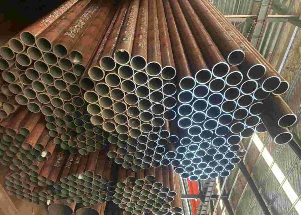 Tubes de chaudière sans soudure en acier au carbone laminées à chaud / laminées à froid DIN 17175 / EN 10216-2