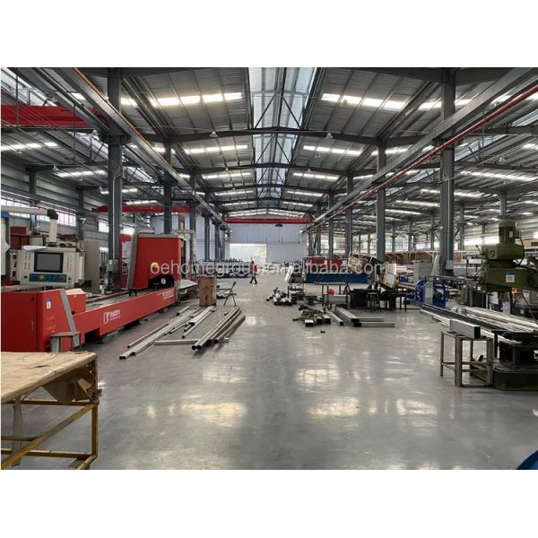 Luxury 20ft Modern Shipping Container House Small Residential Prefab Steel Structure For Hotels Villas Apartment Space