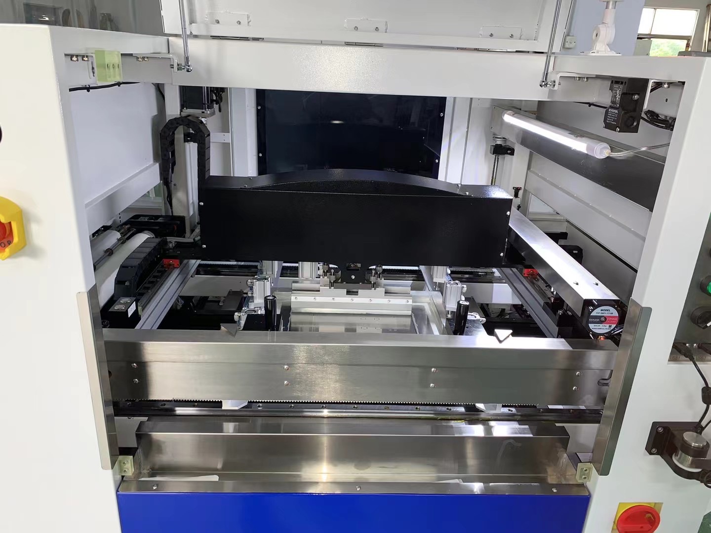 E6 Полно-автоматическая Vison SMT сварная печатная печать 600x350 мм