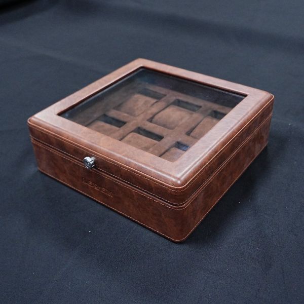 Wood Watch Packaging Boxes Designed with Snap Closure Type Ensuring Secure Closure and Sophisticated Appearance