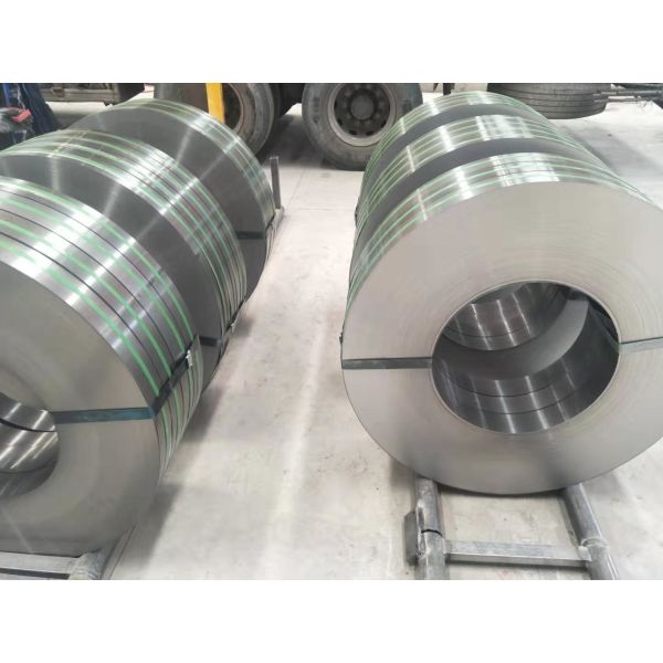 Q195 / Q235 Cold Rolled Steel Strip , High Strength Hot Dip Galvanized Coils