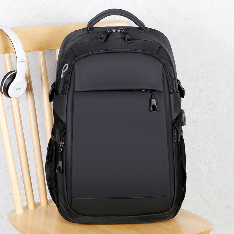 Laudtec Waterproof Pu Laptop Backpack Classic 15.6 Inch Usb Charging Shoulder Strap Bag Travel Business Custom Logo Dnb131 Wholesale OEM/ODM/Private Label