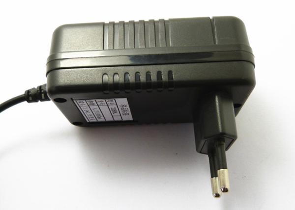 5V 12.6V 12 Volt Lithium Ion Battery Charger , 0.5A 1A 2A 3A Battery Trickle Charger