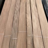 Modèle uniforme résistant à la chaleur de placage en bois naturel de chêne réutilisé