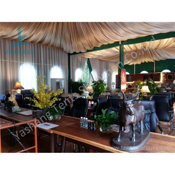 Green PVC Fabric Cover High Peak Tents with Anodized Aluminum Frame