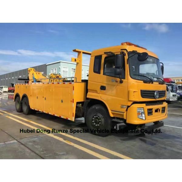 HOWO 50 Ton Heavy Duty Rotator Wreckers Tow Truck With 360 Degree Rotation