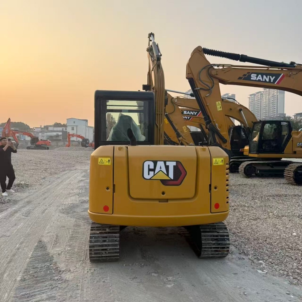 Good Condition Used Cat305.5E Excavator Original Japan Cat305.5E2 Crawler Mini Excavator for Sale