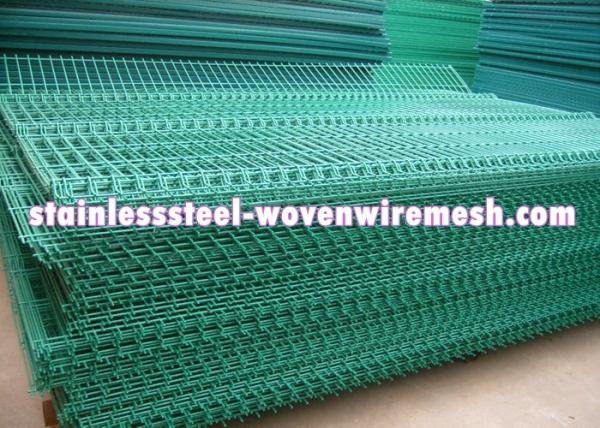 Low Carbon Steel Welded Wire Mesh Fencing Panels Curved Excellent Corrosion Resistance