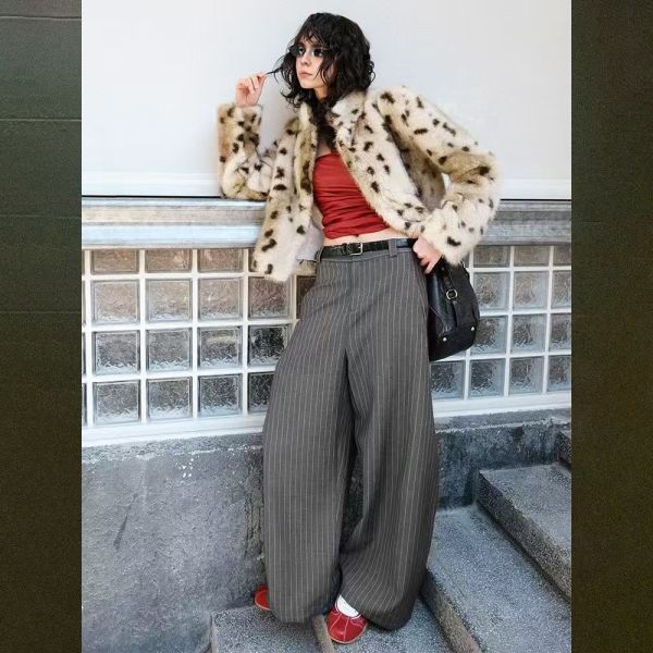 Retro Faux Leopard Fur Long Sleeved Stand Up Collar Short Jacket