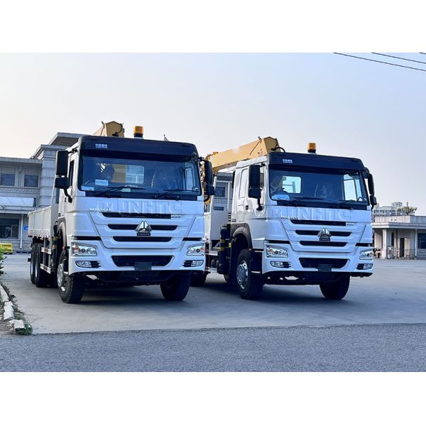 Sinotruk HOWO 8 тонн 12 тонн Телескопический грузовик с бумом Грузовик-крейнер Грузовик-монтажный кран Гидравлический мобильный грузовик-крейнер