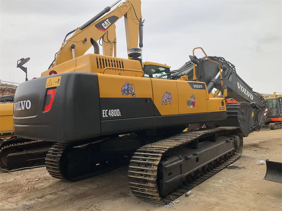 Мощное подержанное оборудование для добычи полезных ископаемых Volvo EC480DL