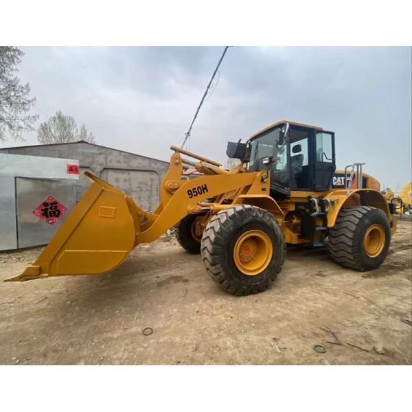 Использованный грузовик для горных колес Cat 950GC Чистый нойер 151 кВт Вместимость ведра 2,5-4,4 м3