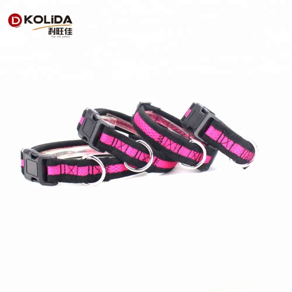 Adjustable Reflective Plain Nylon Webbing Neoprene Dog Collars For Safety