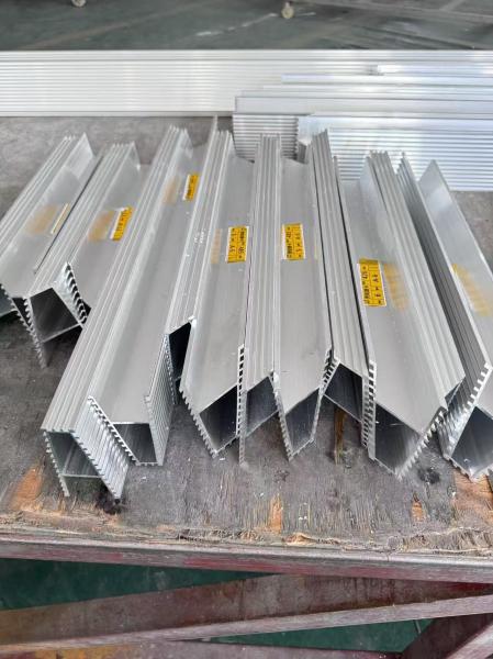 C-Shaped Aluminum Profiles Commercial Metal Strip Ceiling Mould Proof For Indoor And Outdoor Installation