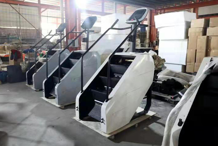 Commercial Cardio Stair Climbing Machine Electric Stair Master Gym Equipment Stair Climber Machine