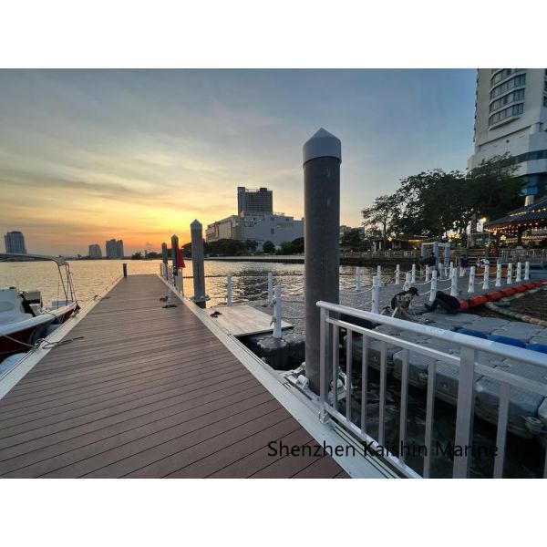 Marine Grade 6061-T6 Aluminum Floating Dock with Modular Design and 250-275kg/sqm Load Capacity for Marinas