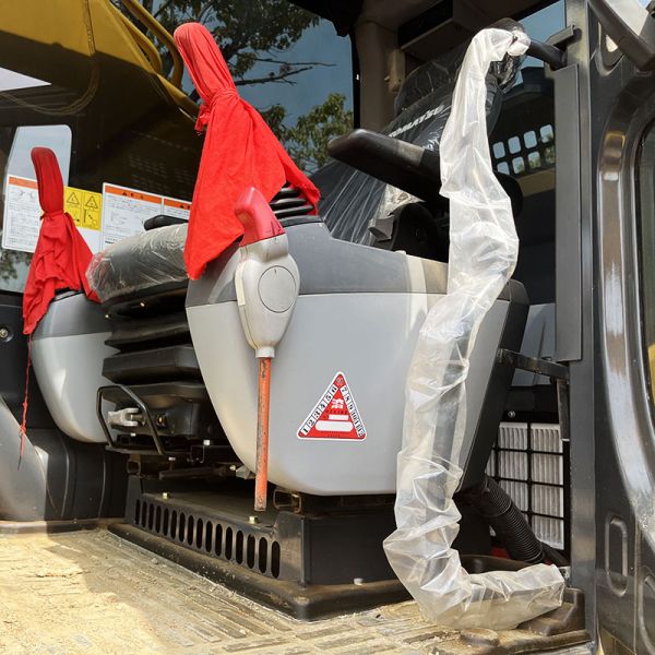 Large Used Komatsu Excavators PC450-8 45Ton Earthmoving Equipment