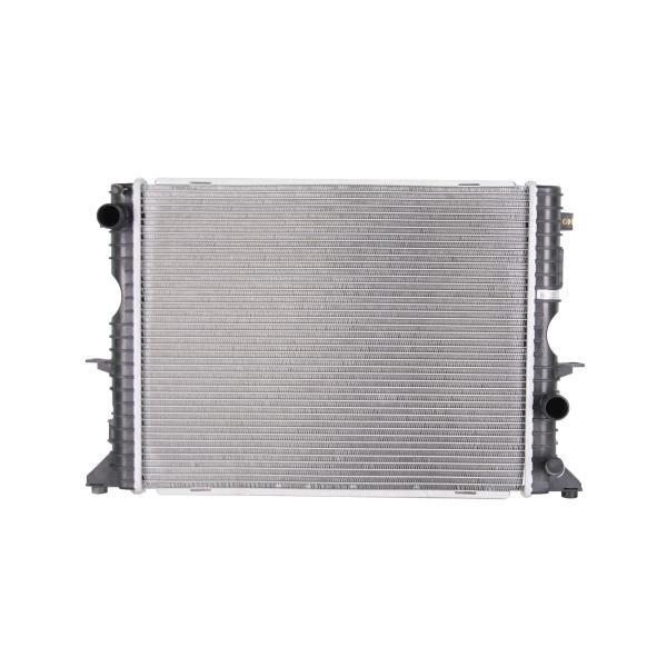 Aluminum Radiator and Plastic Water Tank for Land Rover DEFENDER Station Wagon L316