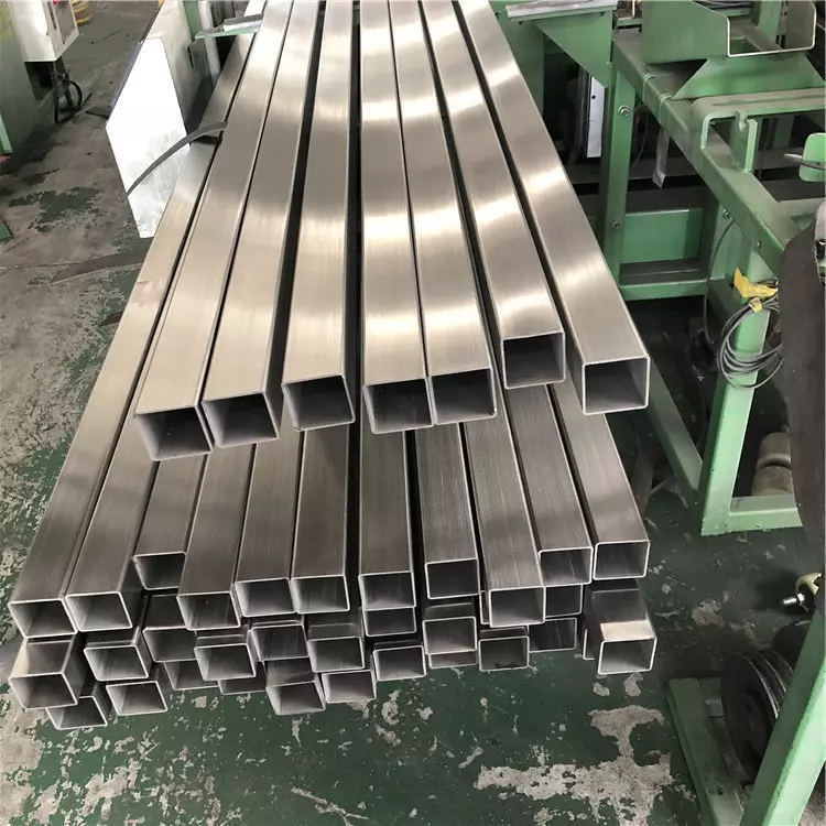 ASTM A312 Бесшовная трубка из нержавеющей стали 1.4835 1.4845 1.4404 1.4301 1.4571 Полированная
