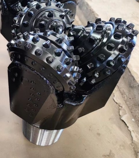 17 дюймовый IADC537 Tricone Rock Bit для добычи полезных ископаемых и геологоразведки