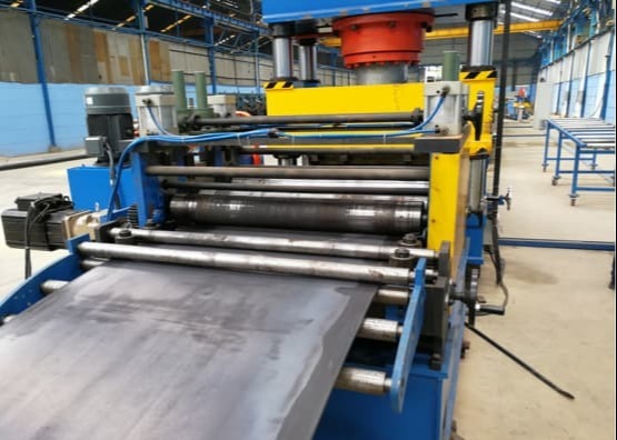 610mm Steel Coil Diameter Corrugation Plate Roller Forming Machine 15T Single Steel Coil Weight