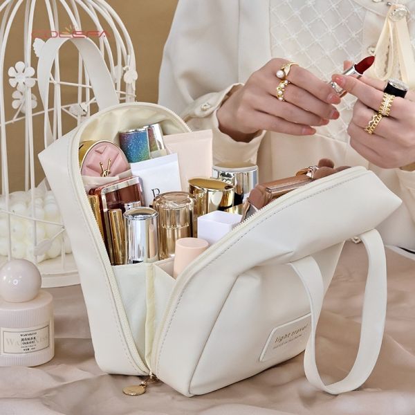 Large-Capacity PU Handheld Cosmetic Bag Waterproof Premium Travel Portable Makeup Organizer Toiletries Cosmetics Pouch Wholesale