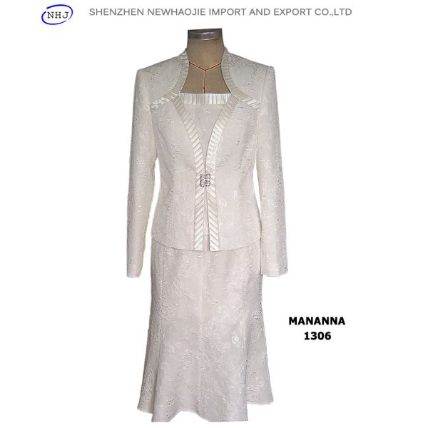 Long sleeves bright pink women elegant skirt suits