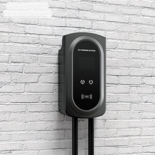 32Amp 7.2KW Wall Mounted EV Charger 2.8'' Color Screen EVSE Charger