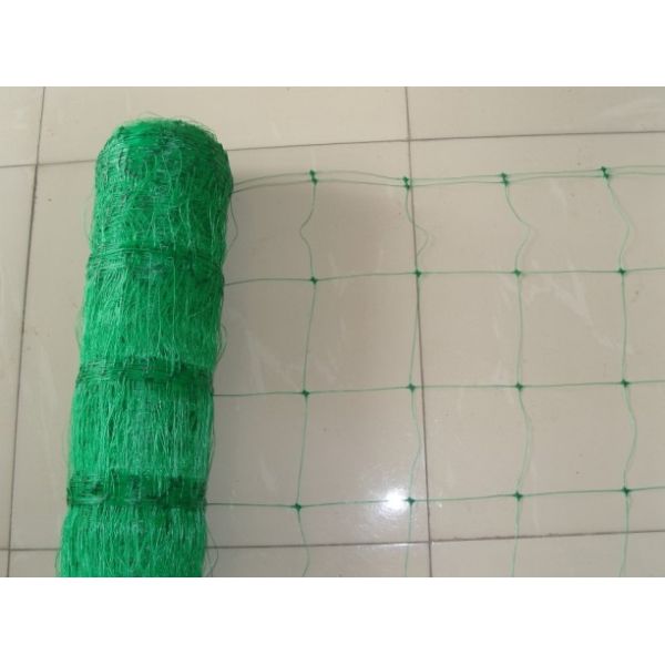 Garden Vegetable Protection Netting , PE / PP Knot Weave Garden Fruit Netting