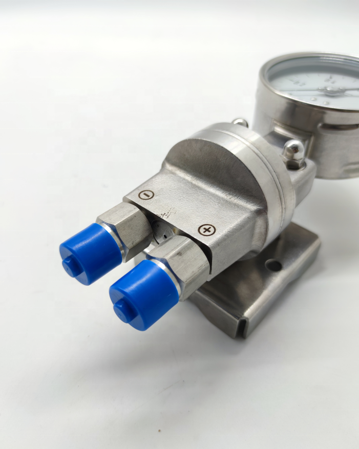 732.31 732.51 Differential Pressure Gauge Industrial For Monitoring Filter