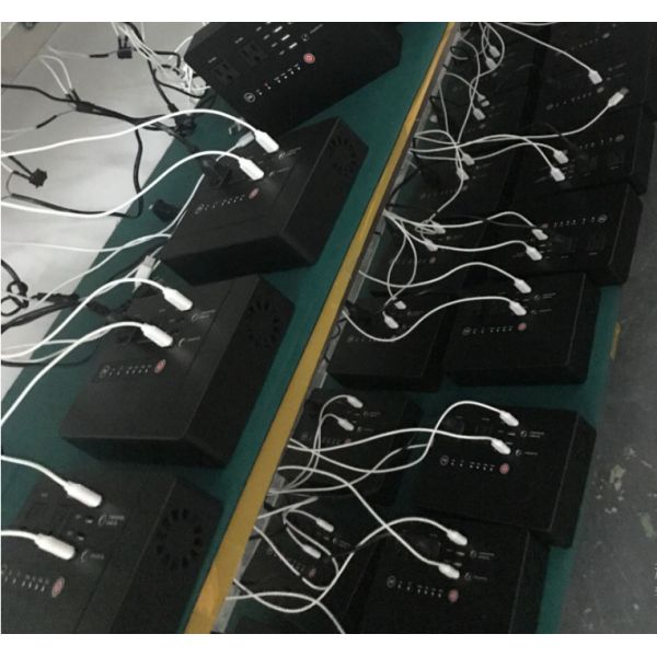 Uninterupted power source Portable energy storage power supply 12v to 240v inverter