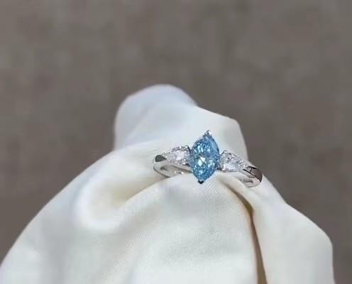 Anel azul sintético de Diamond Jewelry Marquise Cut Engagement do laboratório