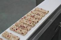 4000pcs/chaîne de production de petite capacité de barre d'énergie de machine de presse de barre granola de H
