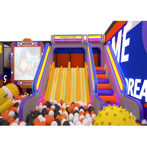 Macaron Indoor Sports Arenas Waterproof Surface with Slide Maze Trampoline