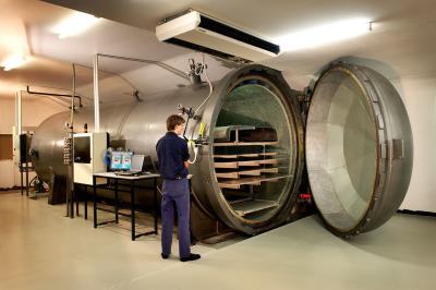 A temperatura laminou a autoclave industrial química/auto máquina Φ3.2m de Clave